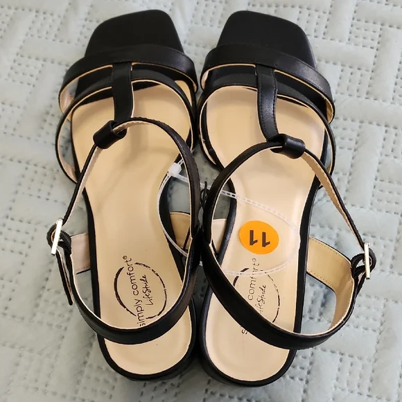 Life Stride Black Strappy Sandals - Picture 2 of 9